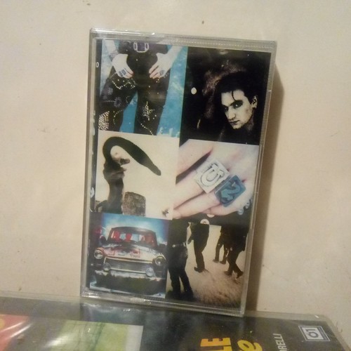 Achtung baby k7 tape - achtung, u2