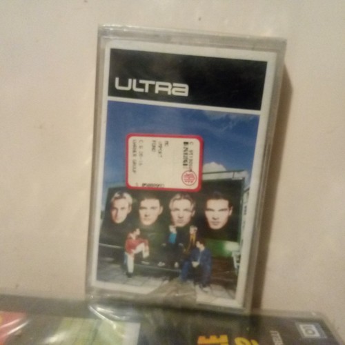 Ultra same - ultra,